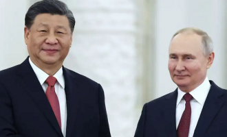 Σι Τζινπίνγκ και Πούτιν αντάλλαξαν ευχές και «πιστοποίησαν» την ισχυρή συμμαχία τους
