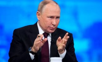 Βλ. Πούτιν: Ο Μπάιντεν λέει «απόλυτες ανοησίες» ότι η Ρωσία θα επιτεθεί σε χώρα του ΝΑΤΟ