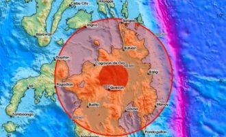 Πανίσχυρος σεισμός στις Φιλιππίνες – Προειδοποίηση για «καταστροφικό τσουνάμι»
