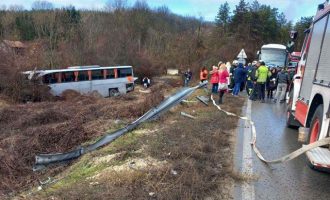 Βουλγαρία: Οκτώ Έλληνες τραυματίες σε σύγκρουση τουριστικού λεωφορείου με νταλίκα