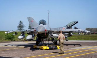 Η Νορβηγία στέλνει δύο F-16 στη Δανία ως εκπαιδευτικά για Ουκρανούς πιλότους