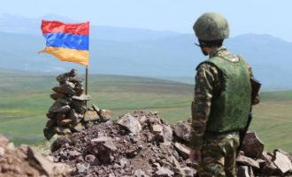 Αρμενία: Το Αζερμπαϊτζάν θέλει «ολοκληρωτικό πόλεμο»