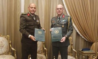 Υπεγράφη πρόγραμμα στρατιωτικής συνεργασίας Ελλάδας και Αιγύπτου – Τι περιλαμβάνει