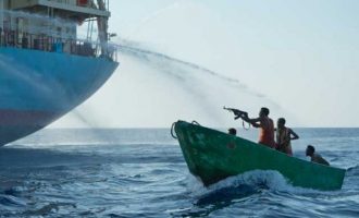 Αυξημένες απόπειρες πειρατικών επιθέσεων σε εμπορικά πλοία στον Ινδικό Ωκεανό