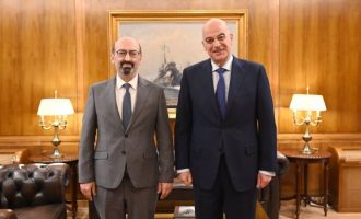 Ο Νίκος Δένδιας θα επισκεφθεί την Αρμενία – Συνάντηση με τον Αρμένιο πρεσβευτή