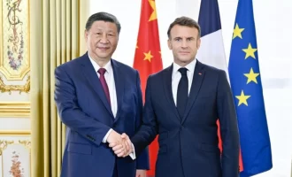 Γαλλία: Χωρίς ιδιαίτερη επιτυχία η επιχείρηση «γοητείας» Μακρόν σε Σι Τζινπίνγκ