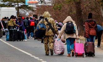 Οι μισοί Ουκρανοί πρόσφυγες δεν θα επιστρέψουν στην Ουκρανία