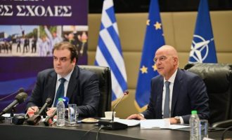 Νίκος Δένδιας και Κυριάκος Πιερρακάκης για την προσέλκυση νέων στις στρατιωτικές σχολές – Παρουσίαση δράσεων