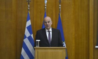 Νίκος Δένδιας: Ο Αυτισμός «δεν πρόκειται για νοητική στέρηση» – «Πρόκειται για άτομα με ιδιαίτερα υψηλές νοητικές ικανότητες»