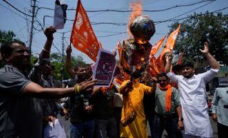 Στην Ινδία το αντιτουρκικό κλίμα γιγαντώνεται