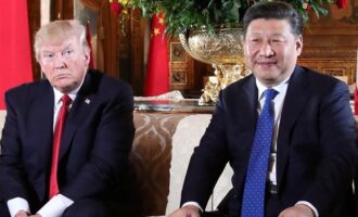 Τηλεφωνική συνδιάλεξη Σι Τζινπίνγκ με Τραμπ: Τι είπε ο Κινέζος  πρόεδρος για Ταϊβάν και Ουκρανία