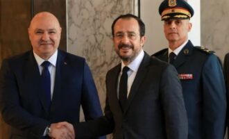 Κύπρος και Λίβανος υπέγραψαν οριοθέτηση ΑΟΖ