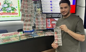 Λαϊκό Λαχείο: Αντίστροφη μέτρηση για την ειδική κλήρωση της Παρασκευής 19 Δεκεμβρίου – Χριστουγεννιάτικο έπαθλο μέχρι και 1.000.000 ευρώ