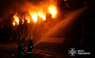 Οι Ρώσοι χτύπησαν με πυραύλους και drones ουκρανικά λιμάνια στην Οδησσό