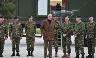 Νίκος Δένδιας: Η Θράκη είναι μια περιοχή με τεράστια γεωπολιτική σημασία – 1.000 drones τον μήνα θα κατασκευάζει το 316