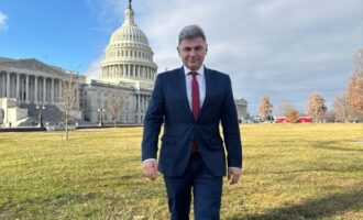 Ο Φαραντούρης στην Ουάσιγκτον για υψηλού επιπέδου συναντήσεις