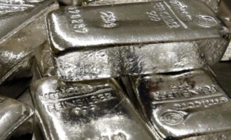 Το ασήμι σε ιστορικό υψηλό – Ξεπέρασε τα 60 δολάρια ανά ουγγιά