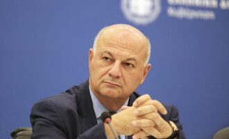 Αντάρτικο γαλάζιων βουλευτών για το αγροτικό – Απέτυχε το «μασάζ» του Τσιάρα