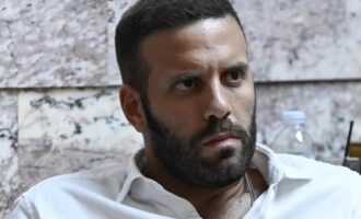 Διεγράφη ο Νίκος Παππάς από τον ΣΥΡΙΖΑ μετά την επίθεση σε δημοσιογράφο στο Στρασβούργο