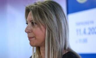 Νέα κωλοτούμπα Καρυστιανού: Δεν παραιτούμαι από τον Σύλλογο Τεμπών