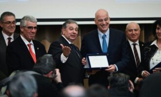 Νίκος Δένδιας: «Να δημιουργήσουμε ένα ενάρετο παράδειγμα» – «Μια χώρα υπερχρεωμένη είναι εξ ορισμού ανίσχυρη»