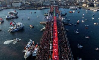 Χιλιάδες τζιχαντιστές διαδηλωτές στην Κωνσταντινούπολη υπέρ της Γάζας