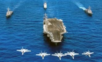 Επίθεση ή ναυτικός αποκλεισμός; Πώς ο Τραμπ σχεδιάζει να αναγκάσει το Ιράν σε συνθηκολόγηση