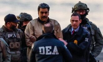 Ο Μαδούρο απέναντι σε τέσσερις βαριές κατηγορίες