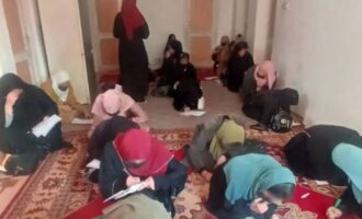 Οι Ταλιμπάν απαγόρευσαν τη μόρφωση στα κορίτσια – Κάποια κορίτσια πηγαίνουν σε «κρυφά σκολειά»