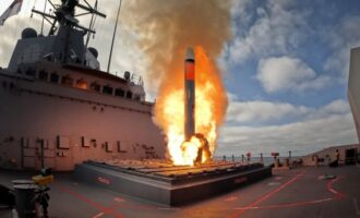 ΗΠΑ: Τεράστια ισχύς πυρός – Πάνω από 800 πύραυλοι Tomahawk στη Μέση Ανατολή