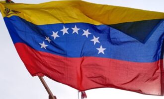 Η Ισπανία και 5 χώρες της Λατινικής Αμερικής καταδικάζουν τις στρατιωτικές ενέργειες στη Βενεζουέλα