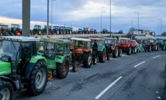 Σκληραίνουν τη στάση τους οι αγρότες της Νίκαιας: Προτείνουν κάθοδο στην Αθήνα με τρακτέρ