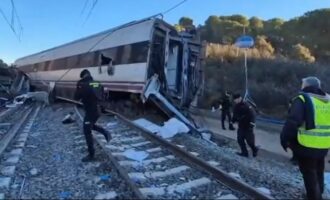 Σιδηροδρομική τραγωδία στην Ισπανία: Τους 39 έφτασαν οι νεκροί, περισσότεροι από 150 οι τραυματίες