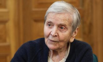 Πέθανε η Ελένη Γλύκατζη-Αρβελέρ σε ηλικία 99 ετών