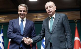 Συνάντηση Μητσοτάκη-Ερντογάν: Διπλωματική προσέγγιση με φόντο τις πάγιες διαφωνίες
