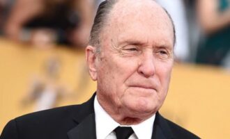 Ρόμπερτ Ντιβάλ: Πέθανε σε ηλικία 95 ετών ο βραβευμένος με Όσκαρ ηθοποιός