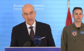 Ο Νίκος Δένδιας στέλνει στην Κύπρο φρεγάτες και F-16