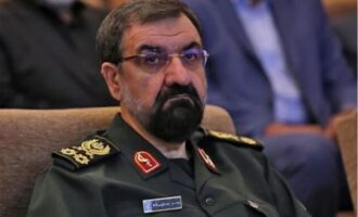 Σύμβουλος Ανώτατου Ηγέτη Ιράν: Ο πόλεμος θα συνεχιστεί μέχρι την αποζημίωση του Ιράν