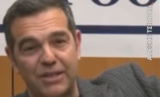Αλέξης Τσίπρας: Θα είμαστε σύντομα έτοιμοι για να νικήσουμε – Επανίδρυση της δημοκρατικής παράταξης