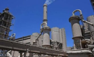 Συρία: Συμφωνία με τα ΗΑΕ για την αναζωογόνηση του Εργοστασίου Τσιμέντου της Ταρτούς
