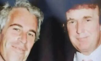 Το FBI εξέτασε τέσσερις φορές το 2019 γυναίκα που κατήγγειλε τον Ντόναλντ Τραμπ για κακοποίηση όταν εκείνη ήταν 13 ετών