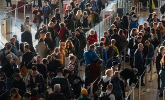 Η μεγάλη έξοδος: Κράτη εκδίδουν κατεπείγουσες εντολές αποχώρησης από το Ιράν