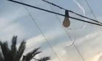 Μετά από 88 ημέρες ψηφιακού σκοταδιού, το Ιράν κατακλύζει τα μέσα κοινωνικής δικτύωσης με δραματικά πλάνα από την κατάρριψη αμερικανικού F-15