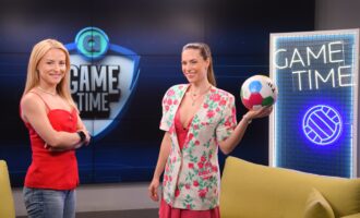Η Ιζαμπέλλα Φούλοπ στο Allwyn Game Time: Οι δύσκολοι ρόλοι, τα red flags και η… βουτιά σε πισίνα που έγινε viral