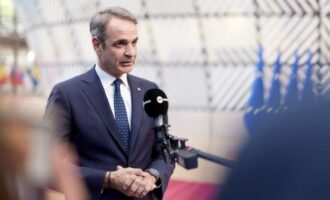 Μητσοτάκης: Πρόθυμη η Ελλάδα να εμπλακεί ενεργά στα Στενά του Ορμούζ