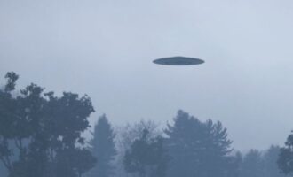 UFO πάνω από την Ευρώπη: Οι Βρυξέλλες στρέφουν το βλέμμα στον ουρανό – Οι μαρτυρίες από Ελλάδα και Κύπρο